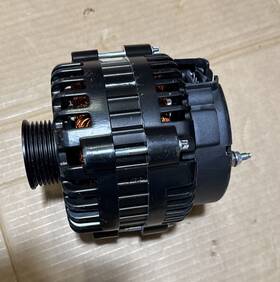 N052431001 A Premium Gm Ad244 Style High Output 220 Amp All Black Alternator Cracked Plug