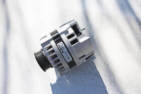 335-1002 Acdelco 88877212 Acdelcogold Alternator P/n #88877212 Fitted Saturn Sl1 Mint