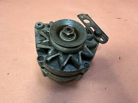 12311714220 Bmw E28 535i 528i M30 3.5l Alternator Generator Bosch Oem 168k Miles