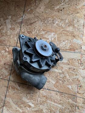 12311735703 Bmw 1988-1995 M30b35 Alternator