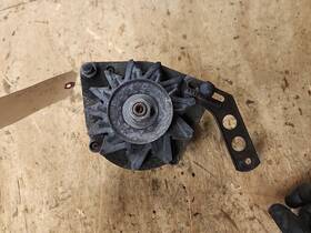 1197311090 Bosch Bmw Oem E28 E30 320i 323i 325i 325e M20 M20b25 Engine 90 Amp Alternator Z1-15
