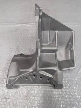 1387208 Buick Alternator Ac Bracket 455 Gm Original