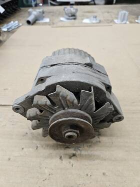 1103058 Delco Remy Gm Corvette Alternator 63a Dated 8b28 Untested