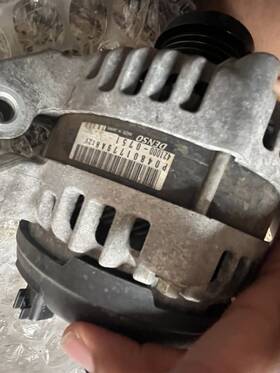 421000-0751 Denso Dodge Jeep Charger Challenger Cherokee Alternator