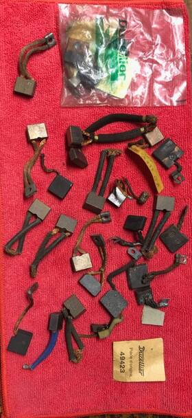 11cv Ducellier Citroen 2cv Ami 6 Acadian Peugeot Renault Generator Alternator Brushes Lot