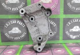 Ford Al3e-10239-ga 2014 F-250 6.2l Engine Alternator Mounting Bracket Id Oem