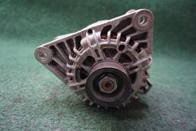 2614548 Hyundai 2013 2014 Genesis 2.0l Alternator Oem 27 227k Miles