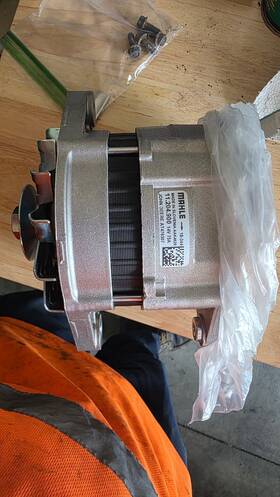 At476307 Mahle John Deere Alternator New. 14v 75a