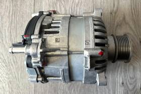 0009000346 Mercedes-benz 2022 2023 2024 Amg C43 Alternator Generator Genuine Oem
