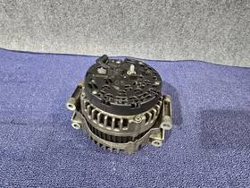 1561540102 Mercedes-benz 2006-2010 W219 Cls63 W211 E63 W221 S63 W204 C63 Oem Alternator Generator Bosch