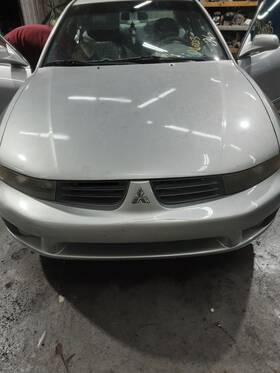 601-60757 Mitsubishi Alternator 4 Cylinder Fits 00-03 Galant 1335406