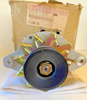 23100-c0403 Nissan Nos Hitachi Alternator For Patrol G60 L60 1969 And Later