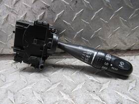 173680 Pontiac 2006 2007 2008 Vibe Column Switch Wiper Control