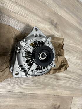 R110513 Ultima Ult Alternator For 2011-2014 Ford F150 200 Amps