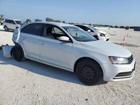 04e903021r Volkswagen Jetta 2017 Alternator 7445698