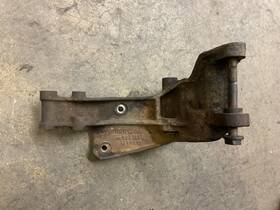 068903145p Volkswagen Mk2 Turbo Diesel Alternator Bracket Oem 1.6 B37a