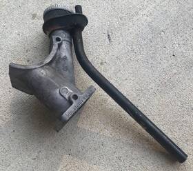 113101211 Volkswagen 6 Volt Generator Stand 40hp 61-66
