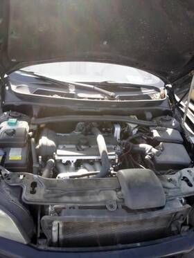 601-50113 Volvo Alternator Sedan 160 Amp Fits 05-09 60 Series 25232773